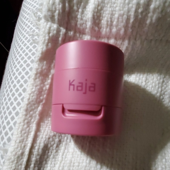 Kaja Other - Kaja cheeky stamp blendable blush